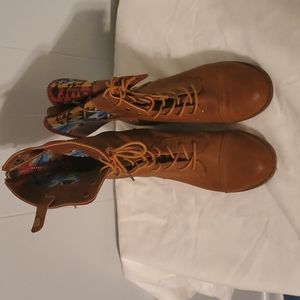 Sold Herstyle tan boots